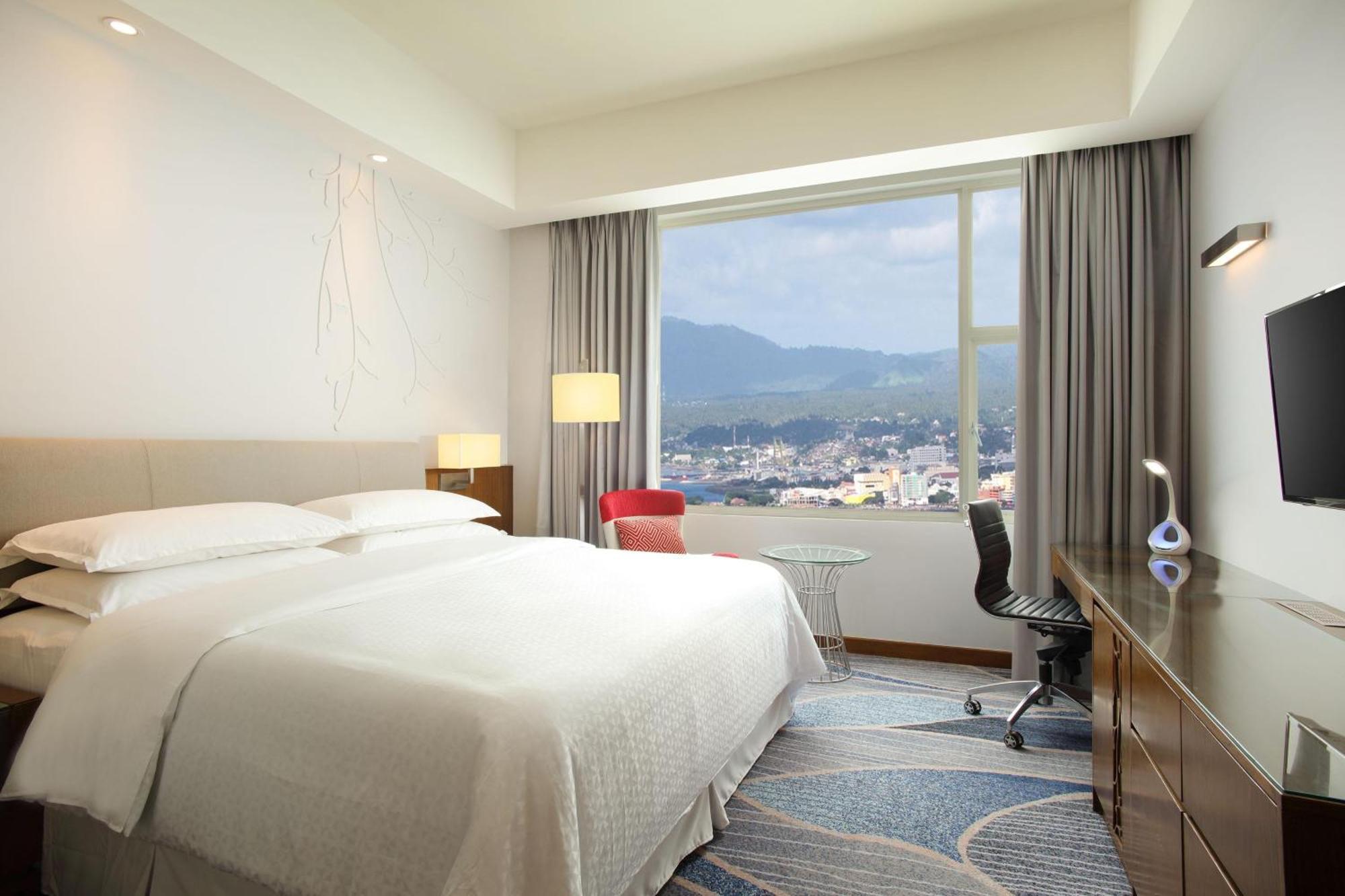 Four Points By Sheraton Manado Luaran gambar